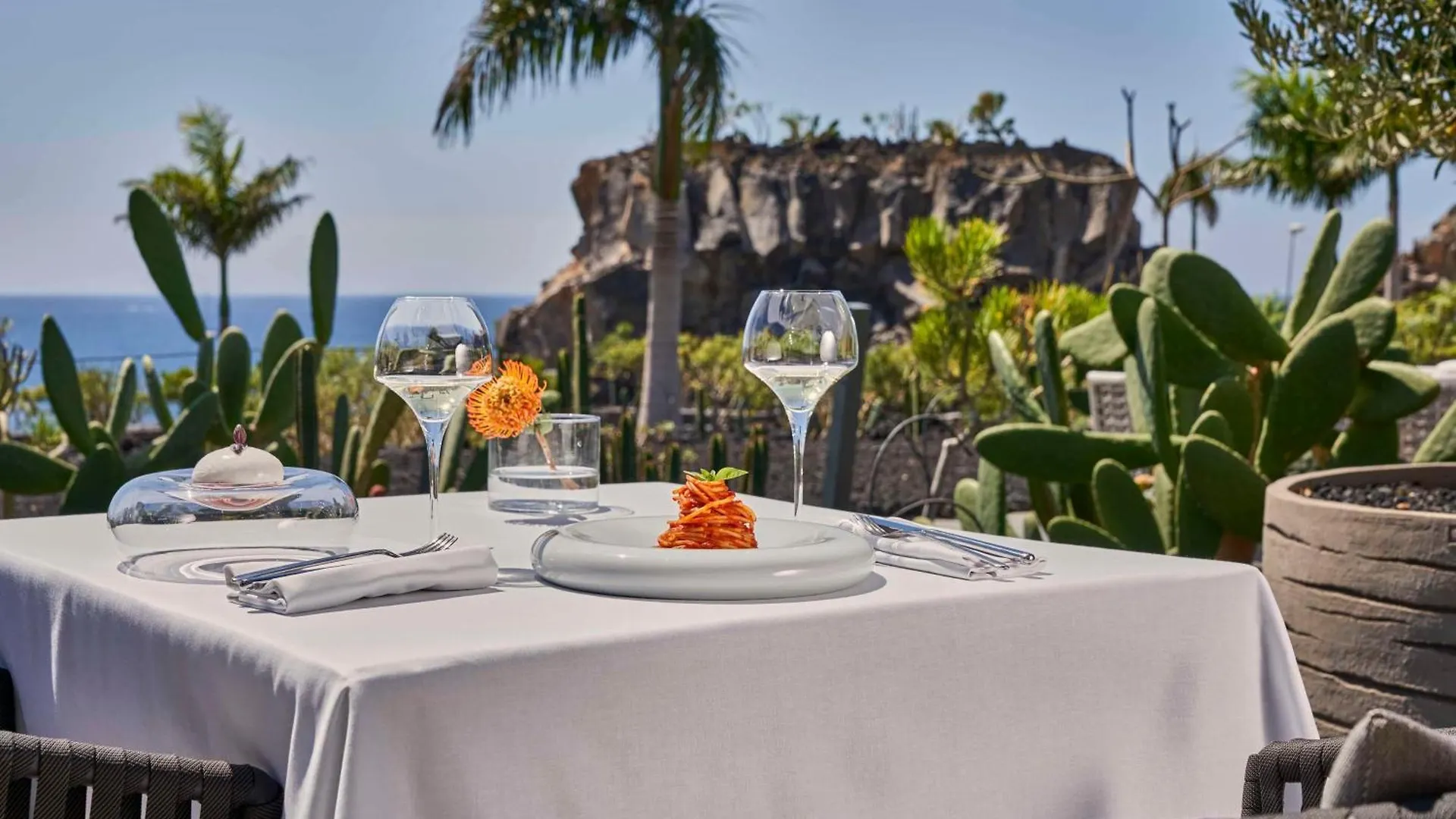 Royal Hideaway Corales Beach - Adults Only Costa Adeje  5*, Costa Adeje (Tenerife)